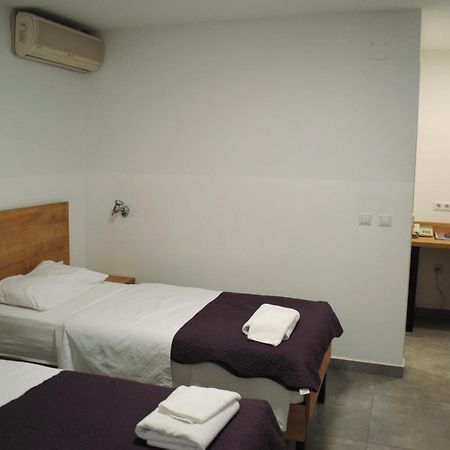 Hotel Fala ซาเกร็บ ภายนอก รูปภาพ