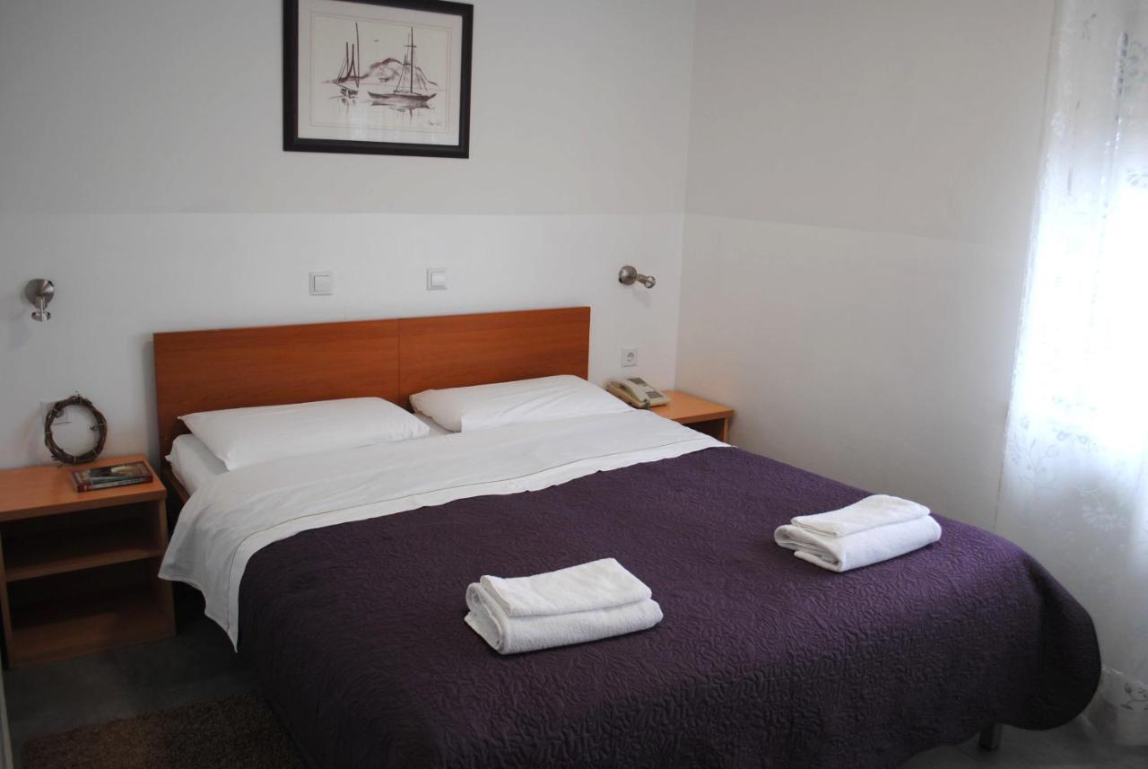 Hotel Fala ซาเกร็บ ภายนอก รูปภาพ